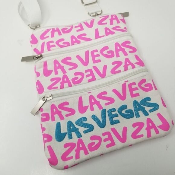 LAS VEGAS PINK WHITE CROSSBODY BAG. BY 777 LUCKY BRAND. - Picture 3 of 9